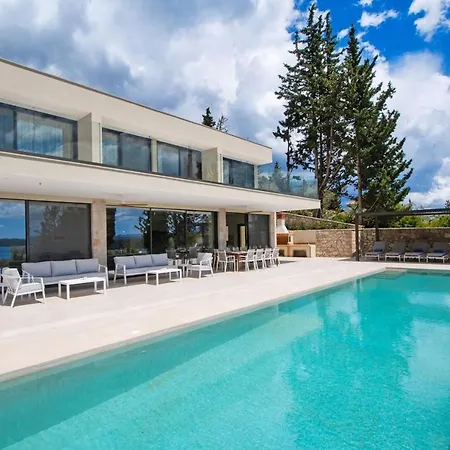 Haido Villa *